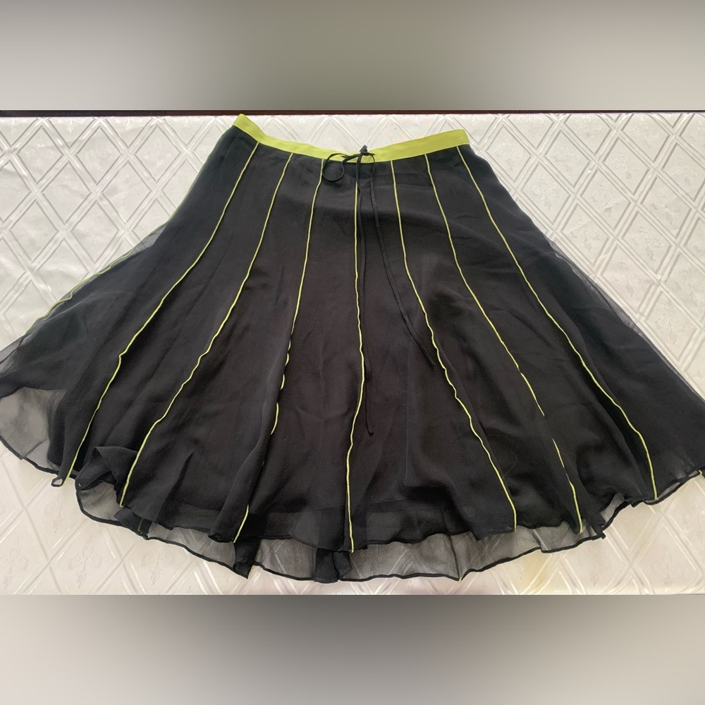 WD.NY Black Skirt with Celadon Trim